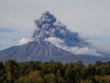 Volcán Calbuco: Sernageomín sube el nivel de alerta por aumento de sismos