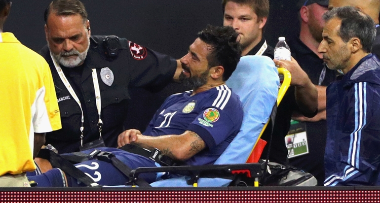 Lavezzi fue operado con éxito