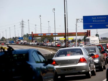 Fin de Semana largo: Más de 313 mil vehículos,3 mil autos por hora, salen de Santiago