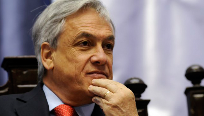 Piñera arremete contra Bachelet: “80% siente que Chile va por mal camino”