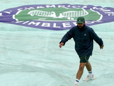 La lluvia no tiene piedad en Wimbledon