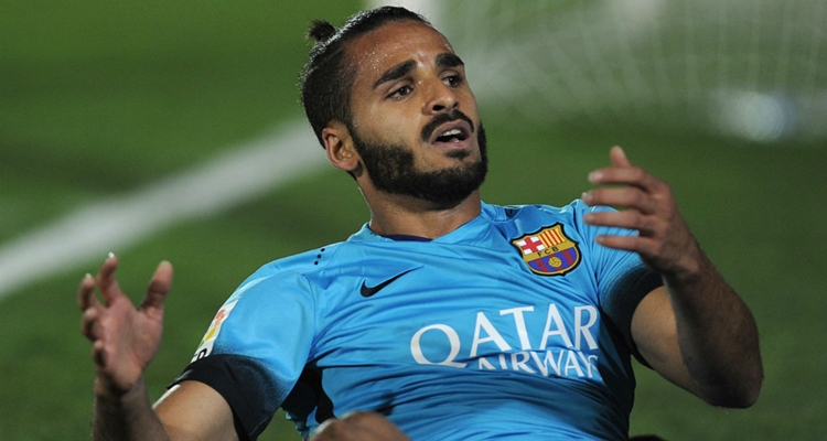 El traspaso de Douglas se estanca por robo
