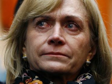 Evelyn Matthei declaró como imputada por uso de avión no declarado en Servel