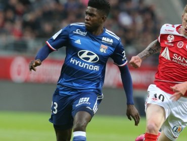 Barcelona ficha a Samuel Umtiti