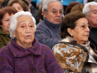 Nuevas tablas de mortalidad harían bajar pensiones en 2% promedio