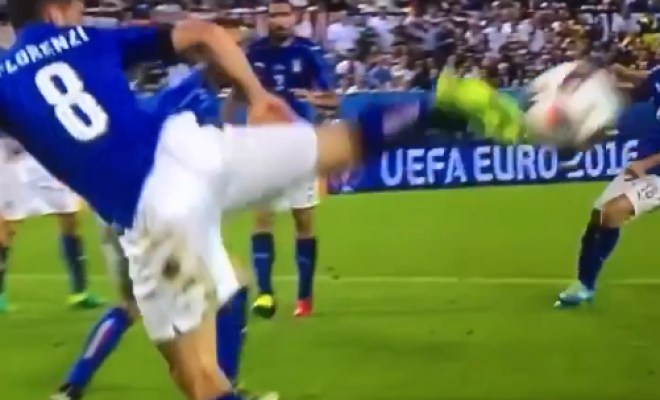 La acrobática acción de Florenzi que evitó el gol de Alemania en la Eurocopa