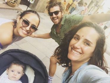 Nada que esconder: La foto de Isidora Urrejola dando papa al descubierto