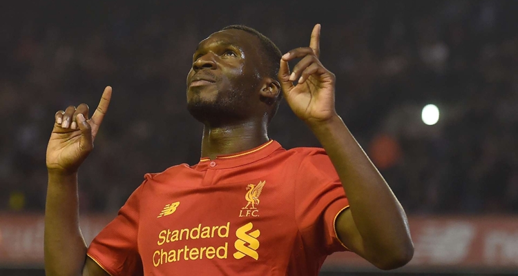 Crystal Palace subirá su oferta por Benteke