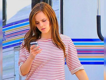 Emma Watson pasó una gran vergüenza en TV luego de dejar en evidencia el ringtone de su celular