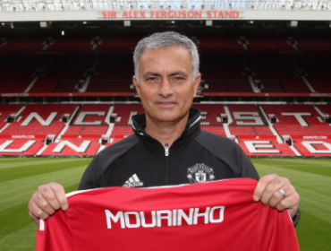 Partió con polémicas: Mourinho es presentado de manera oficial en el United