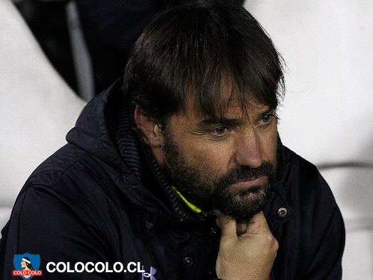Colo Colo confirma de manera oficial la renuncia de José Luis Sierra
