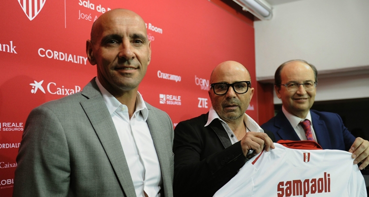 Monchi: "Sampaoli no se irá del Sevilla"