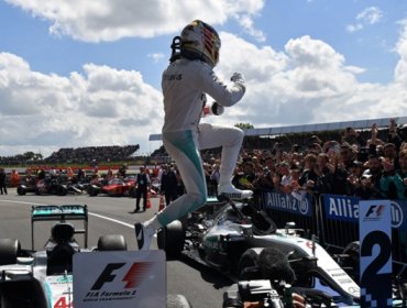 F1: Hamilton se quedó con el triunfo en su casa