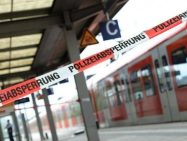 Alemania: Hombre con un hacha deja varios heridos en un tren