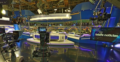 Dueños de Chilevisión cada vez más cerca de comprar Telefé