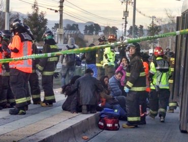 Choque de dos Buses del Transantiago deja una veintena de heridos