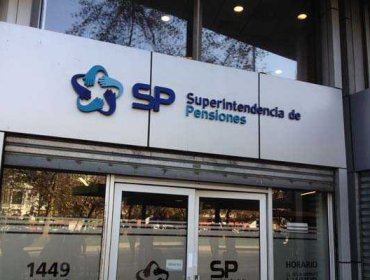 Falla en sitio web de Superintendencia de Pensiones permite conocer el sueldo de cualquier chileno