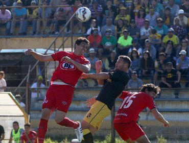 Primera B: Coquimbo Unido frente a Ñublense animarán el choque de punteros