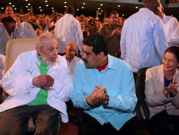 Fidel Castro festejó sus 90 años en el teatro Karl Marx de La Habana