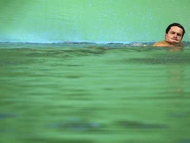 ¡No son algas!: Anuncian la verdadera causa del color verde del agua de las piscinas olímpicas