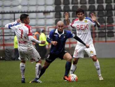 Unión Española reparte puntos con Huachipato y salva la punta del apertura