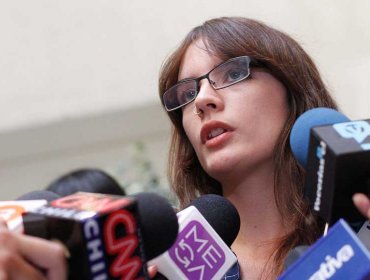 Camila Vallejo llama a trabajar plan de contingencia ante posible cierre de UNAB y De Las Américas