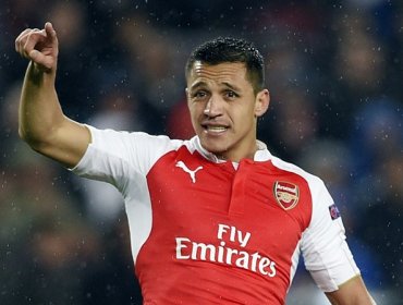 Alexis responde a los rumores de su salida del Arsenal