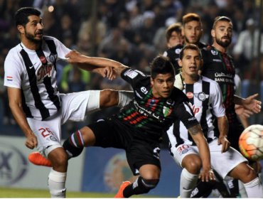 Copa Sudamericana: Palestino saca la cara por los chilenos y sigue en carrera