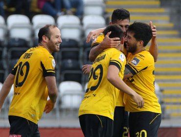 Primera B: Coquimbo Unido defenderá el liderato visitando a San Marcos en el cierre de la fecha