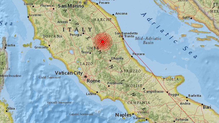 Terremoto en Italia: Muertos ascienden a 73, decenas aún están atrapados
