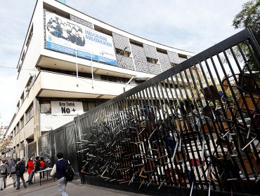 Instituto Nacional e Internado Barros Arana pierden excelencia académica