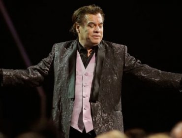 Juan Gabriel tenía listo pre acuerdo para estar en Viña 2017