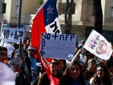 Michelle Bachelet acepta recibir a vocero de movimiento No+AFP