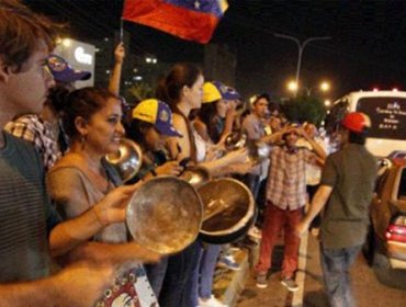 Venezuela: "Gran cacerolazo nacional" contra Nicolás Maduro luego de la Toma de Caracas