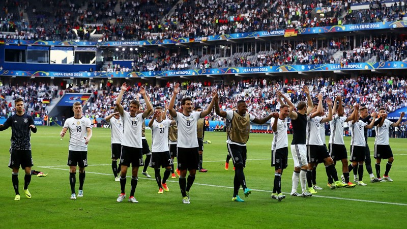 El campeón mundial Alemania inicia su defensa del título en las Clasificatorias europeas