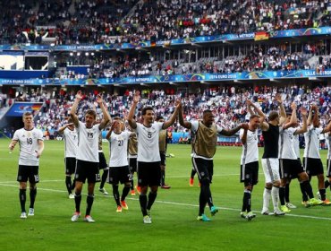 El campeón mundial Alemania inicia su defensa del título en las Clasificatorias europeas