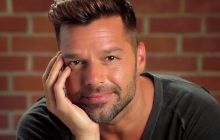 Fotos y Video: Así son las vacaciones de Ricky Martin y su novio en Ibiza