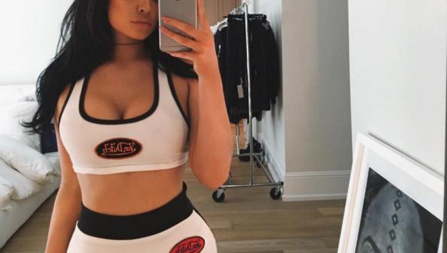 Las mejores fotos con las curvas de Kylie Jenner