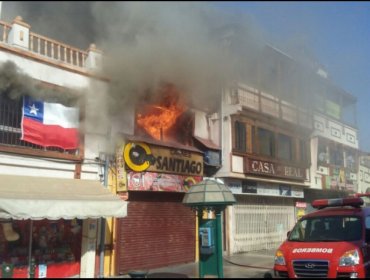 Voraz incendio en pleno centro de Coquimbo