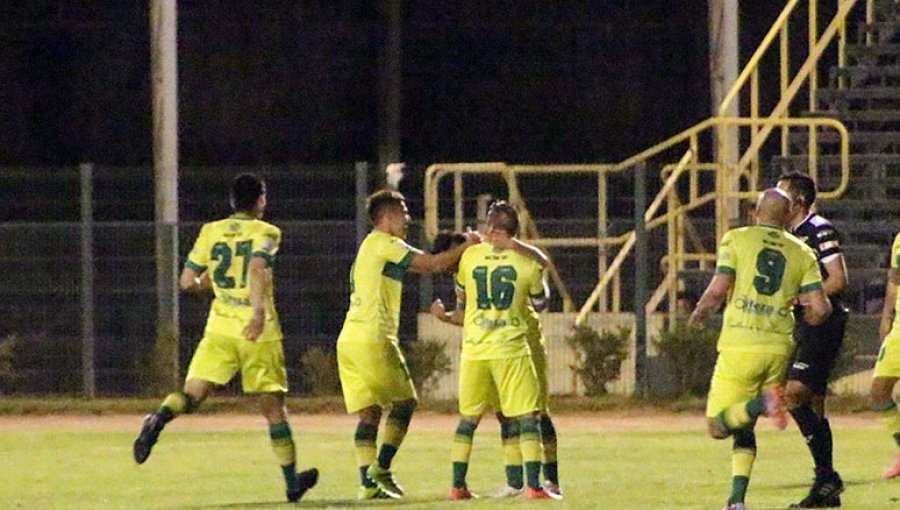 Segunda División: La Pintana derrotó a San Antonio Unido y sigue a la cabeza del grupo norte
