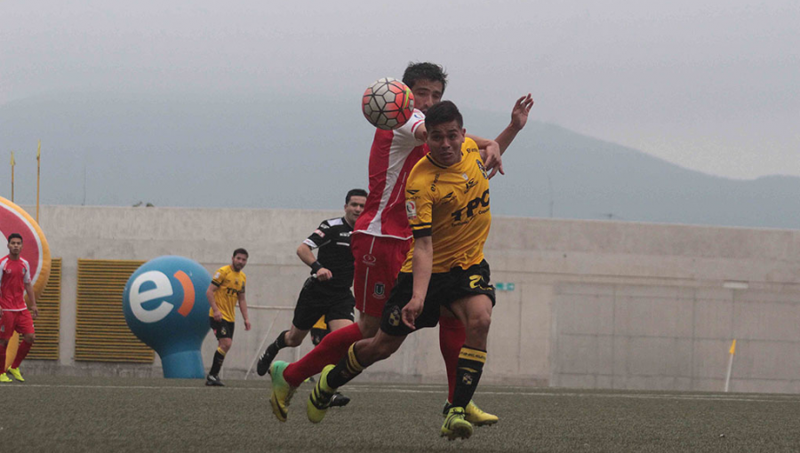 Primera B: Coquimbo Unido venció como forastero a Unión La Calera y escala posiciones en la tabla