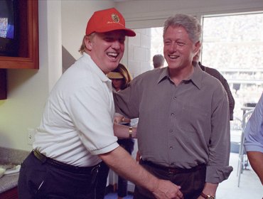 Revelan fotos inéditas que muestran a Donald Trump y Bill Clinton como grandes amigos