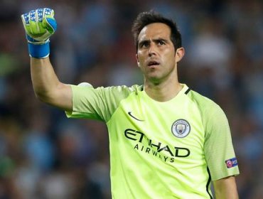 Claudio Bravo se afianza en el Manchester City con buen desempeño en la Champions