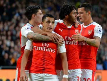 Arsenal liquidó a Hull City con doblete de Alexis