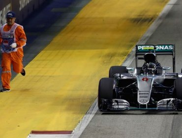 Formula Uno: Con un final agónico, Nico Rosberg ganó en Singapur