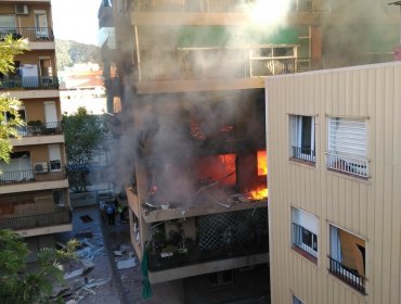 Explosión en departamento de Barcelona deja al menos un muerto y 15 heridos