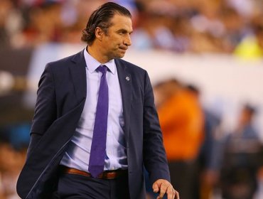 Juan Antonio Pizzi contradice a Claudio Bravo por no haber venido a jugar clasificatorias