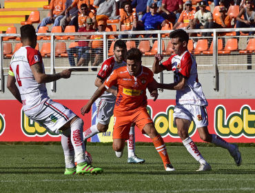 Primera B: Cobreloa consigue su primer triunfo en el torneo tras golear a Rangers en Calama