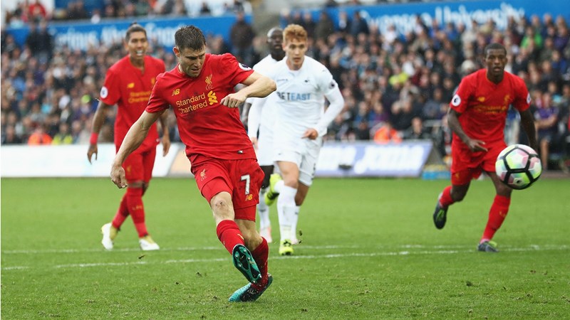 Premier League: Liverpool remontó ante Swansea y ya es segundo