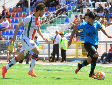 Iquique no logra arrancarse en la punta y Palestino le sacó un empate en el norte